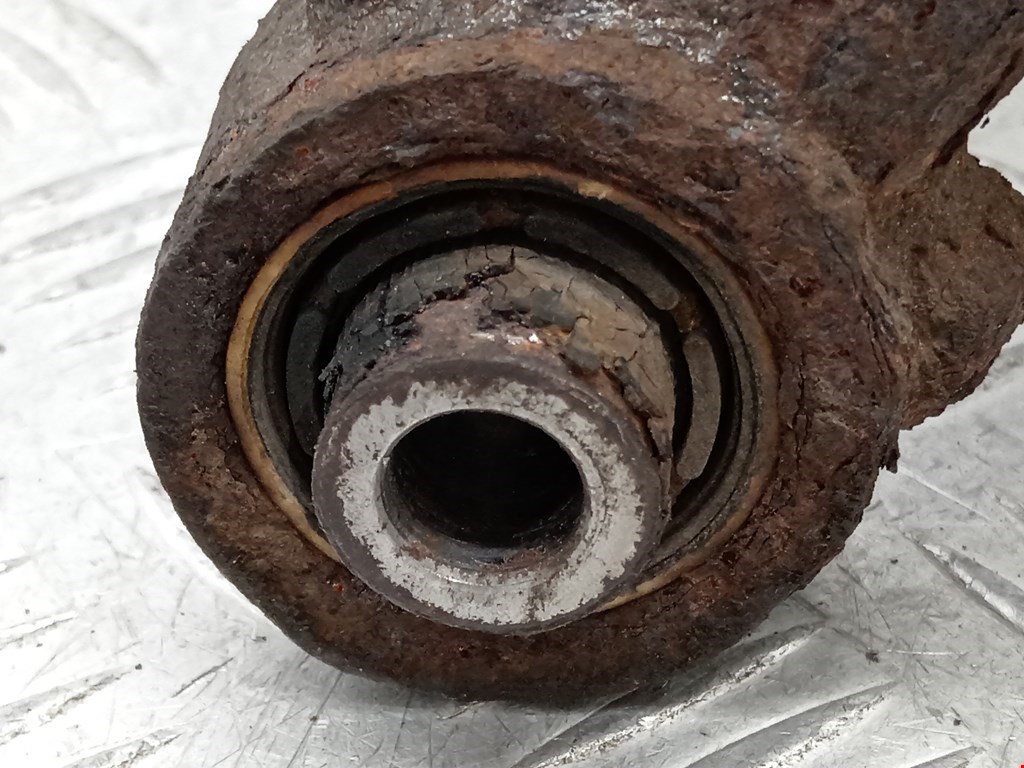 Ступица задняя правая VOLKSWAGEN Golf V 2003-2009