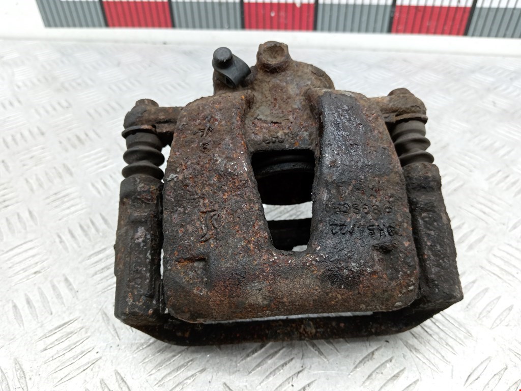 Суппорт передний правый OPEL Corsa D 2006-2014