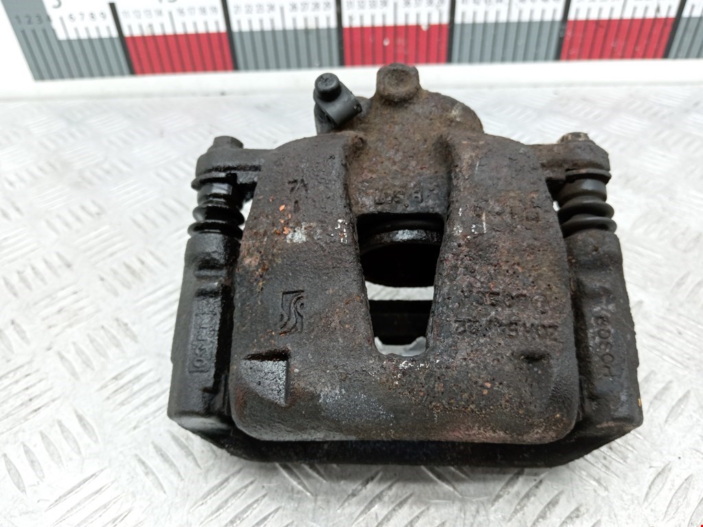 Суппорт передний правый OPEL Corsa D 2006-2014