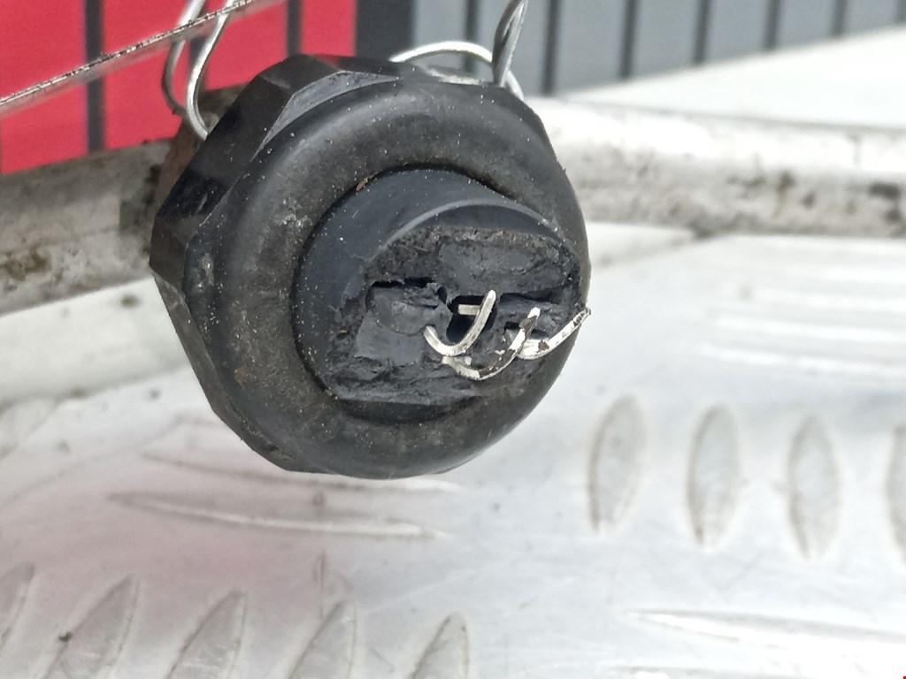 Трубка кондиционера LAND ROVER Range Rover 2002-2012