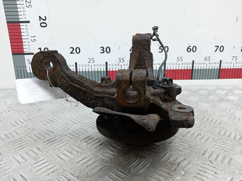 Ступица передняя левая OPEL Astra H/Family 2004-2015