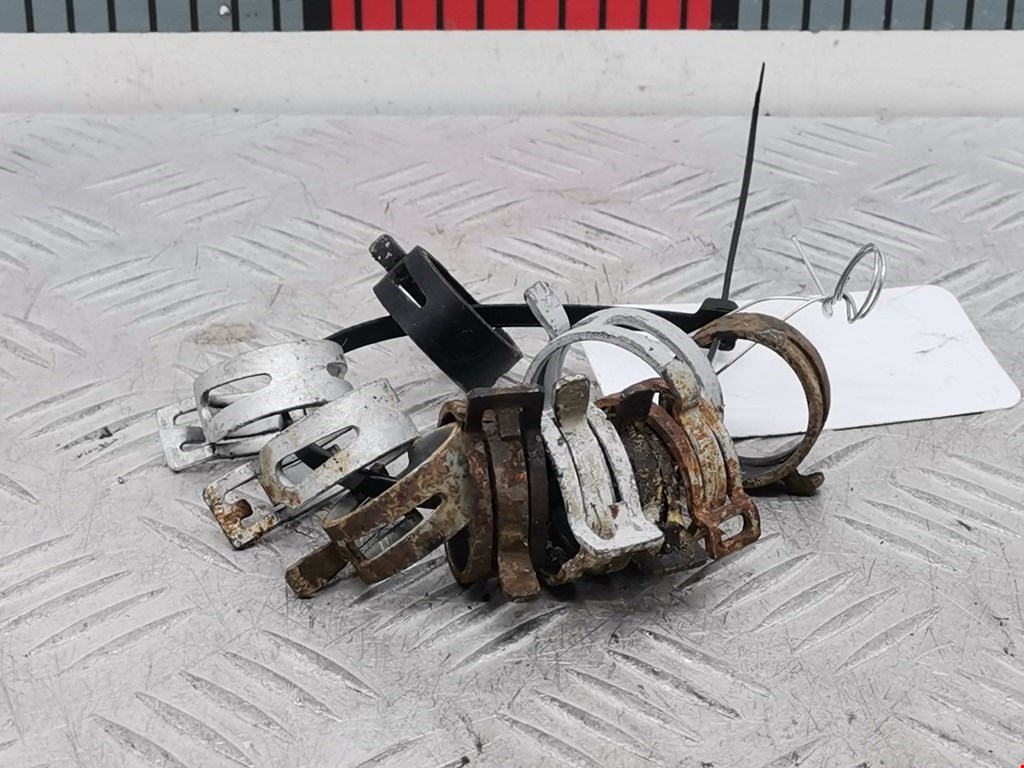 Хомут металлический Volkswagen Touareg 1 (2002-2010)