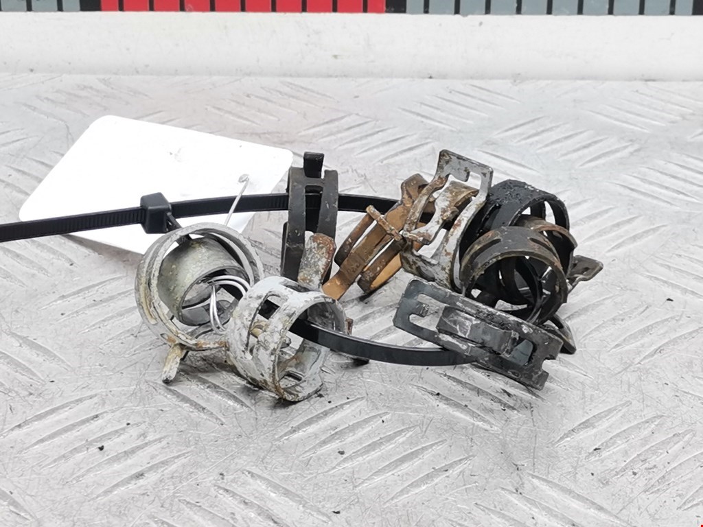 Хомут металлический Volkswagen Touareg 1 (2002-2010)