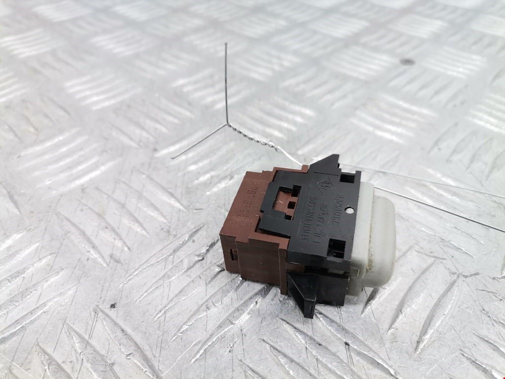 Кнопка центрального замка RENAULT Espace 1997-2003