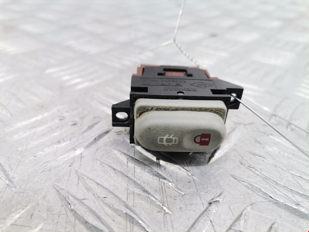 Кнопка центрального замка RENAULT Espace 1997-2003