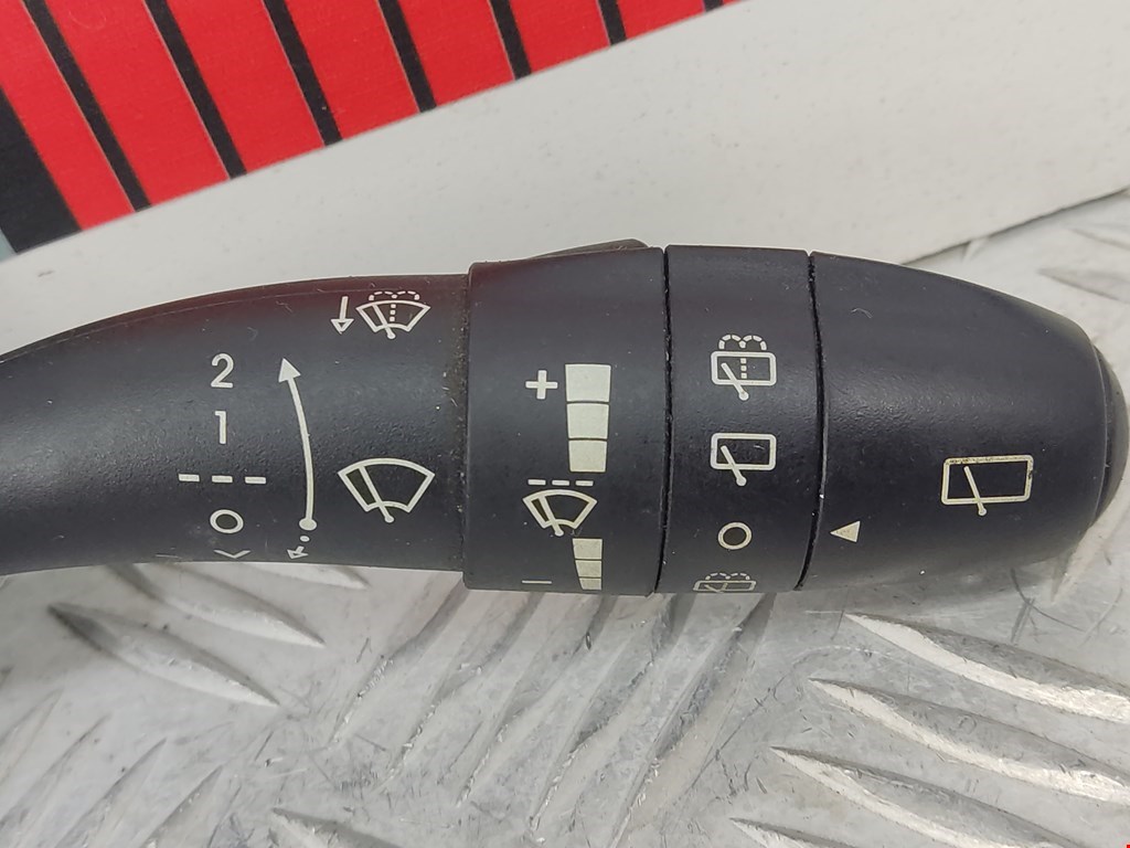 Переключатель стеклоочистителя HYUNDAI i30 2007-2012