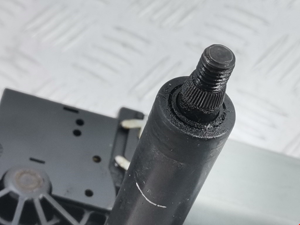 Моторчик стеклоочистителя задний OPEL Astra G 1998-2005