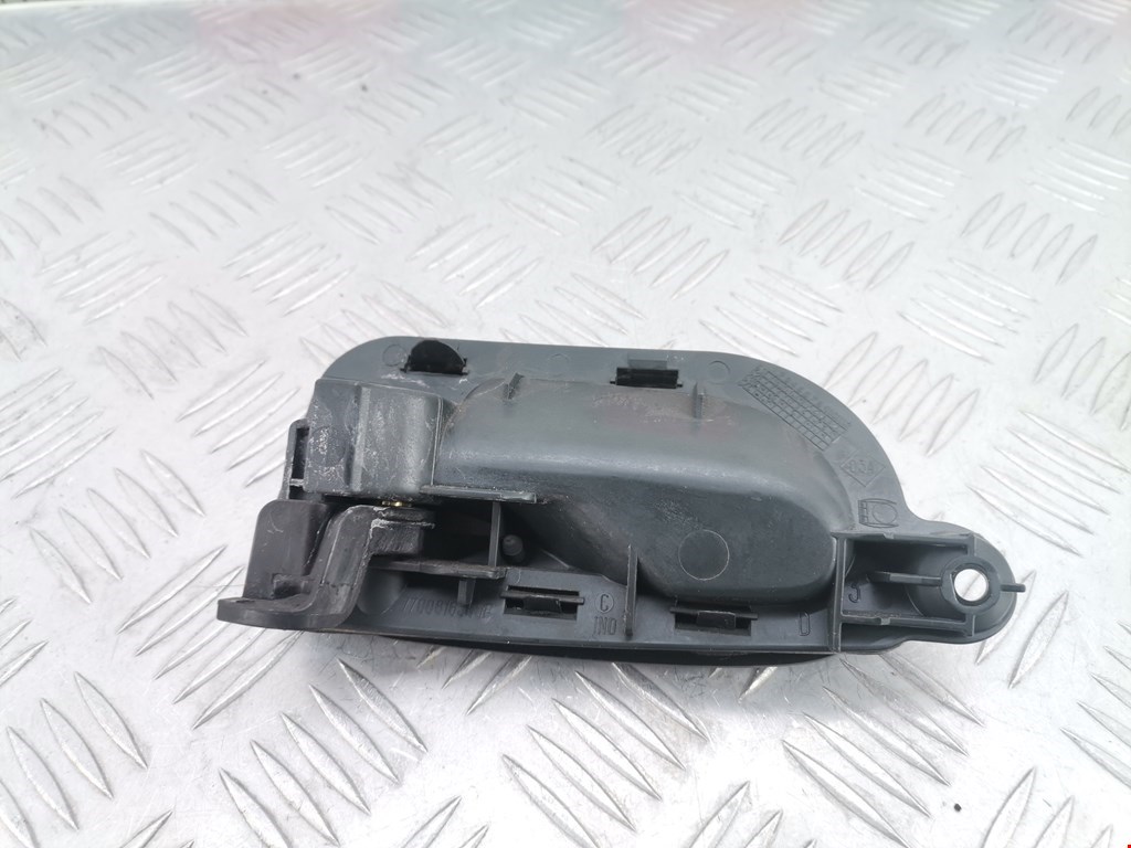 Ручка дверная передняя внутренняя правая RENAULT Safrane 1992-2000