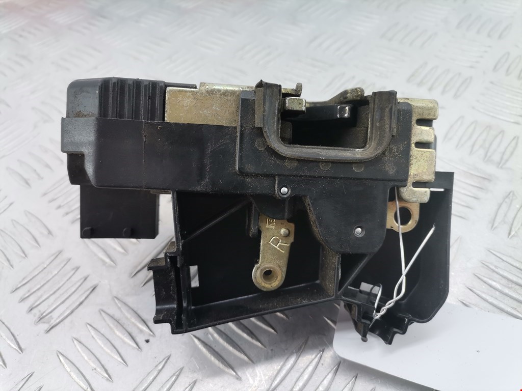 Замок двери передней правой OPEL Astra G 1998-2005