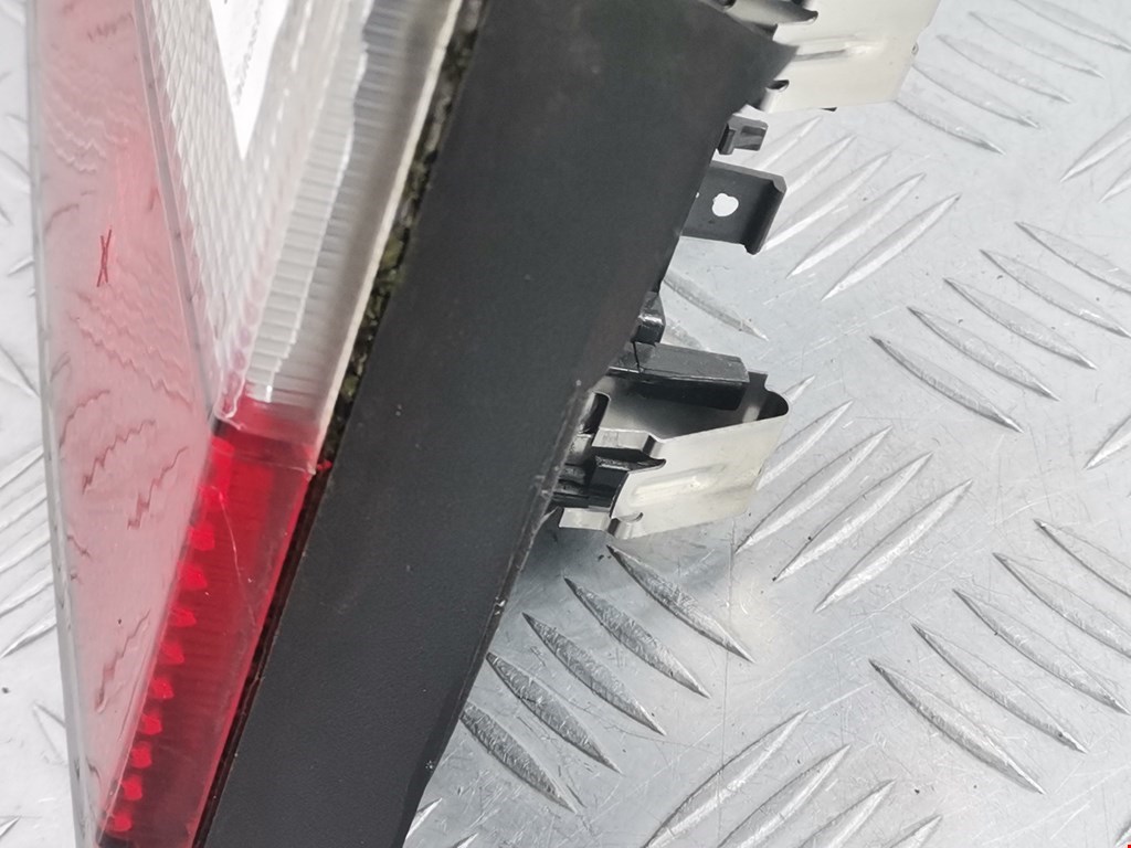 Фонарь задний внутренний правый CITROEN Xantia 1993-2002