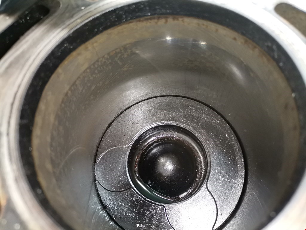 Блок цилиндров FORD C-MAX 2003-2010