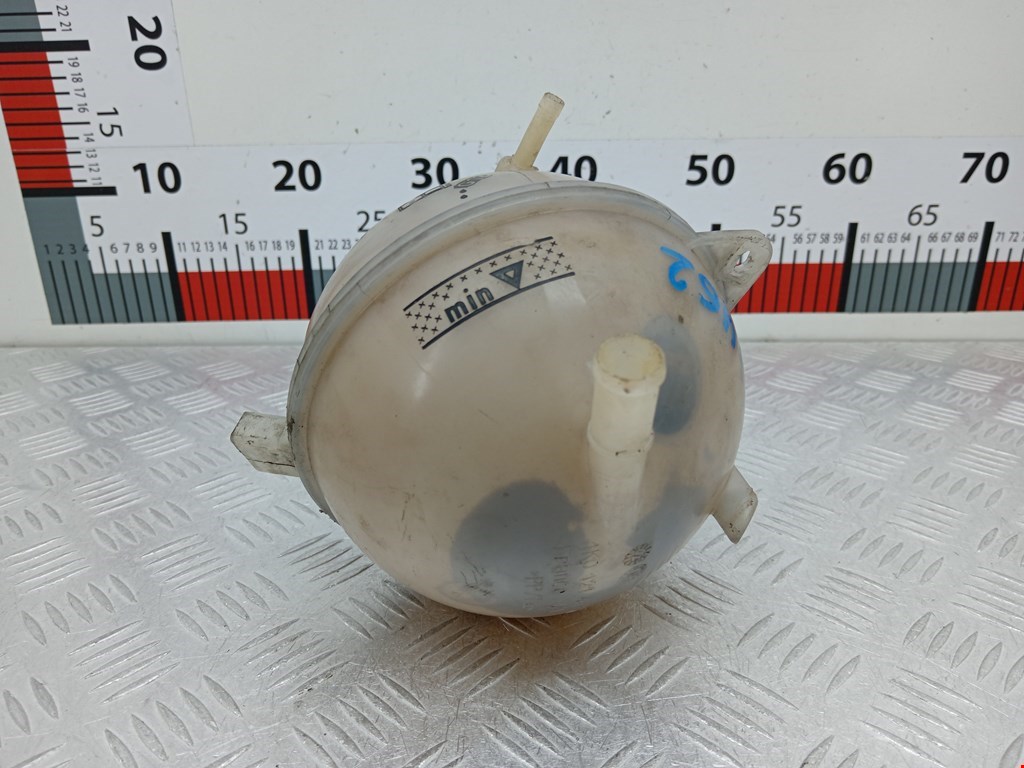 Бачок расширительный VOLKSWAGEN Passat B6 2005-2011