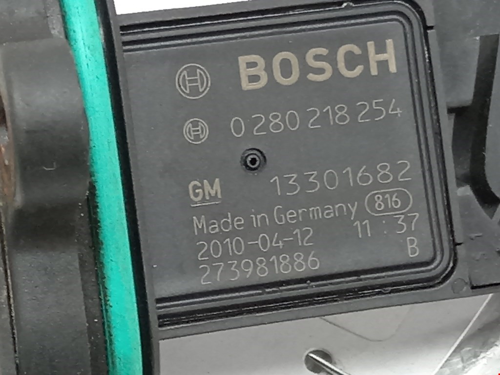 Расходомер воздуха (массметр, датчик ДМРВ) OPEL Corsa D 2006-2014