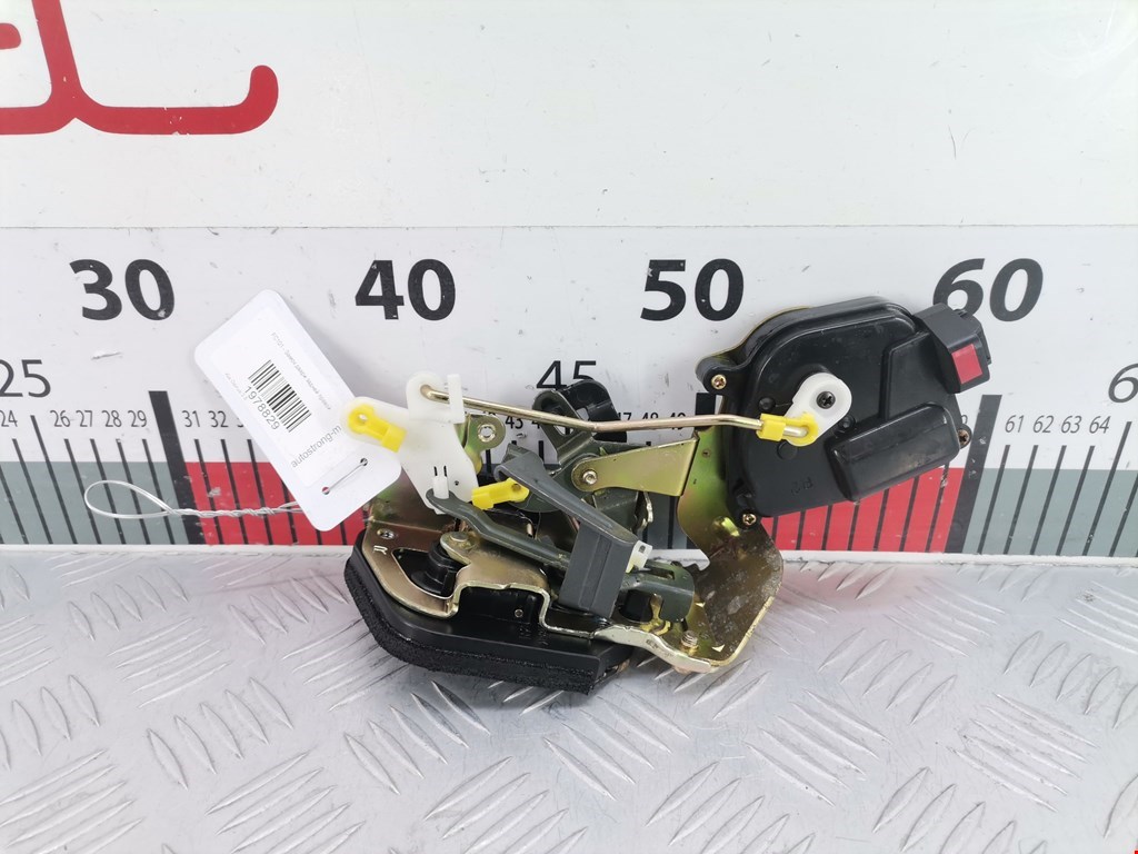 Замок двери задней правой KIA Opirus 2003-2010