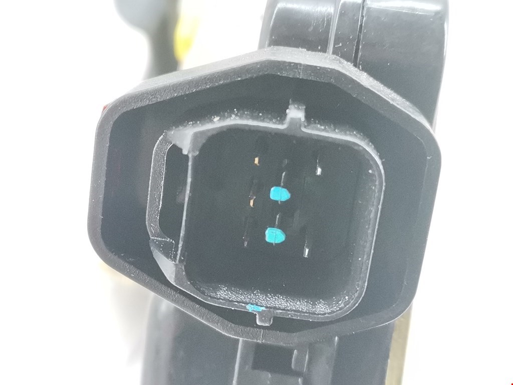 Замок двери задней правой KIA Opirus 2003-2010