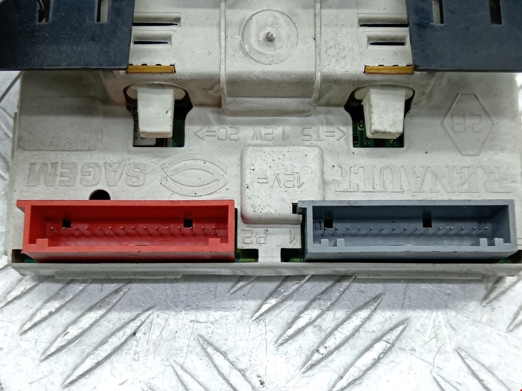 Дисплей информационный (компьютера) RENAULT Master 1998-2010