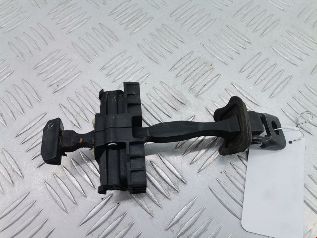 Ограничитель открывания двери SKODA Rapid 2012-2020