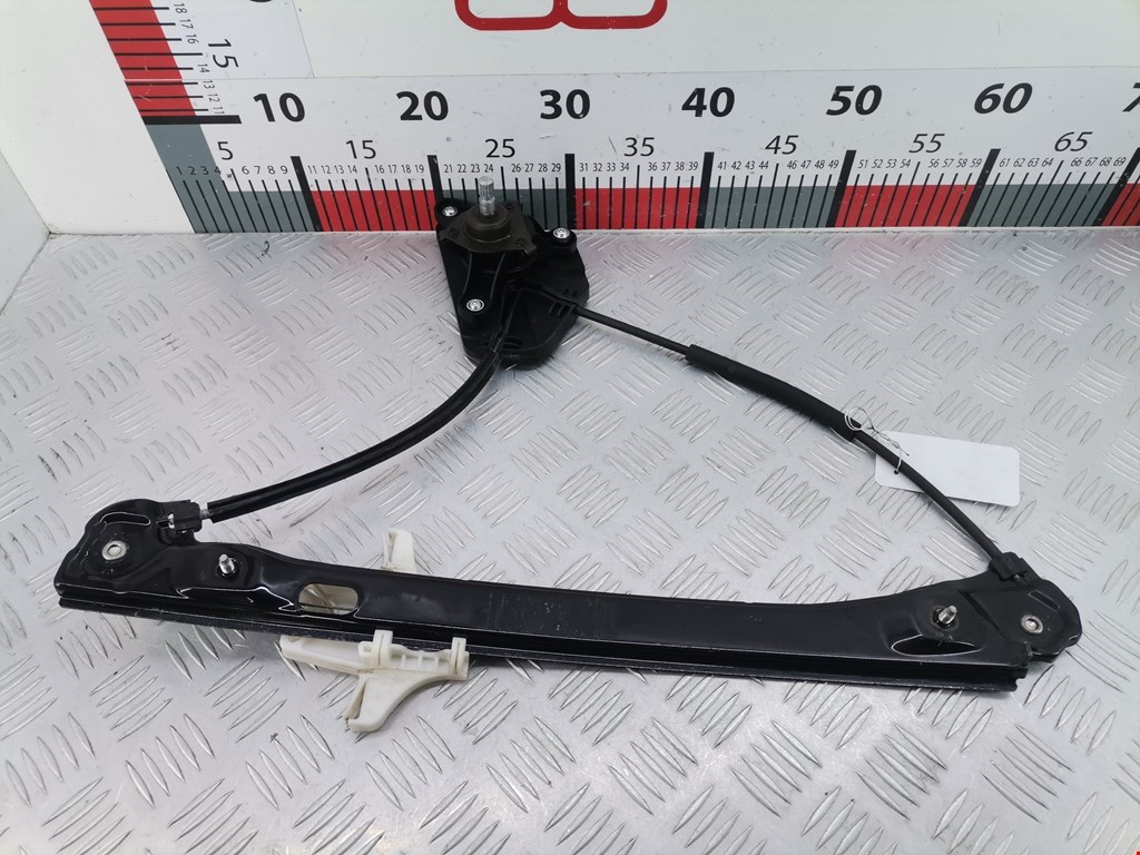 Стеклоподъемник задний левый SKODA Rapid 2012-2020