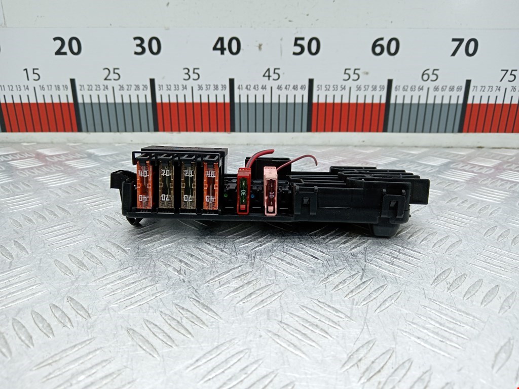 Датчик уровня в бачок омывателя MERCEDES-BENZ R-Class W251 2005-2017