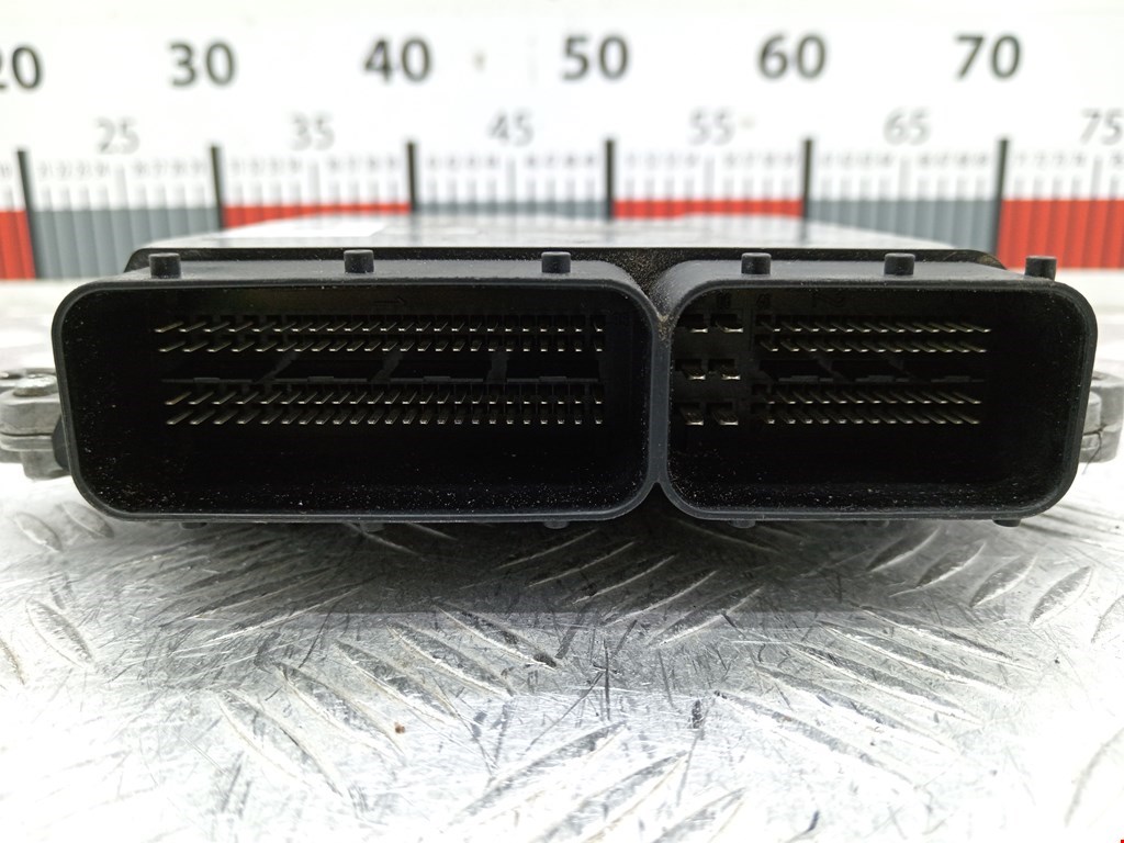 Блок управления двигателя (ЭБУ) MERCEDES-BENZ R-Class W251 2005-2017