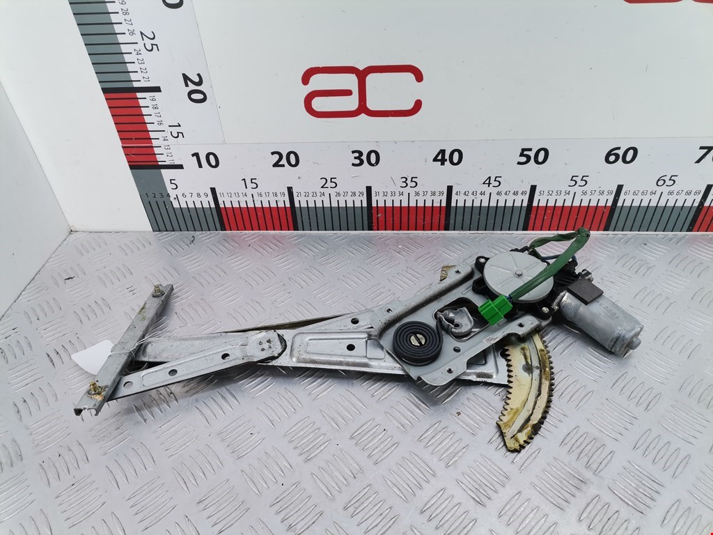 Стеклоподъемник передний правый SUBARU Outback 1999-2003