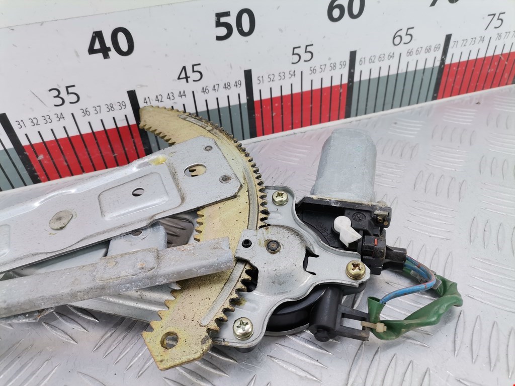 Стеклоподъемник передний правый SUBARU Outback 1999-2003