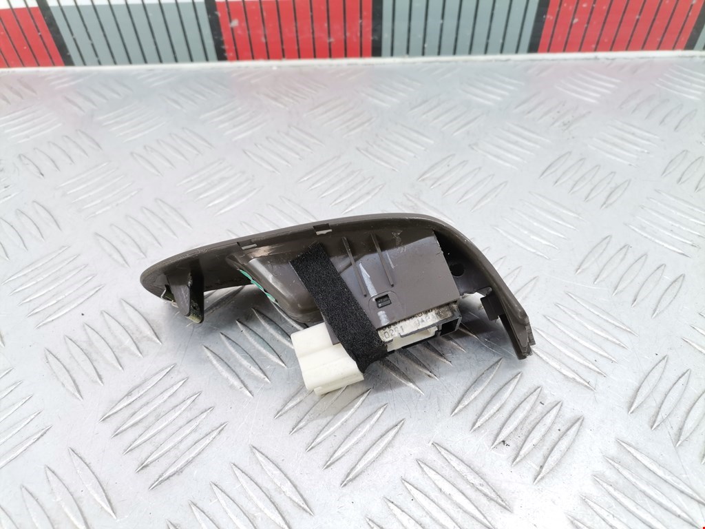 Кнопка стеклоподъемника SUBARU Outback 1999-2003