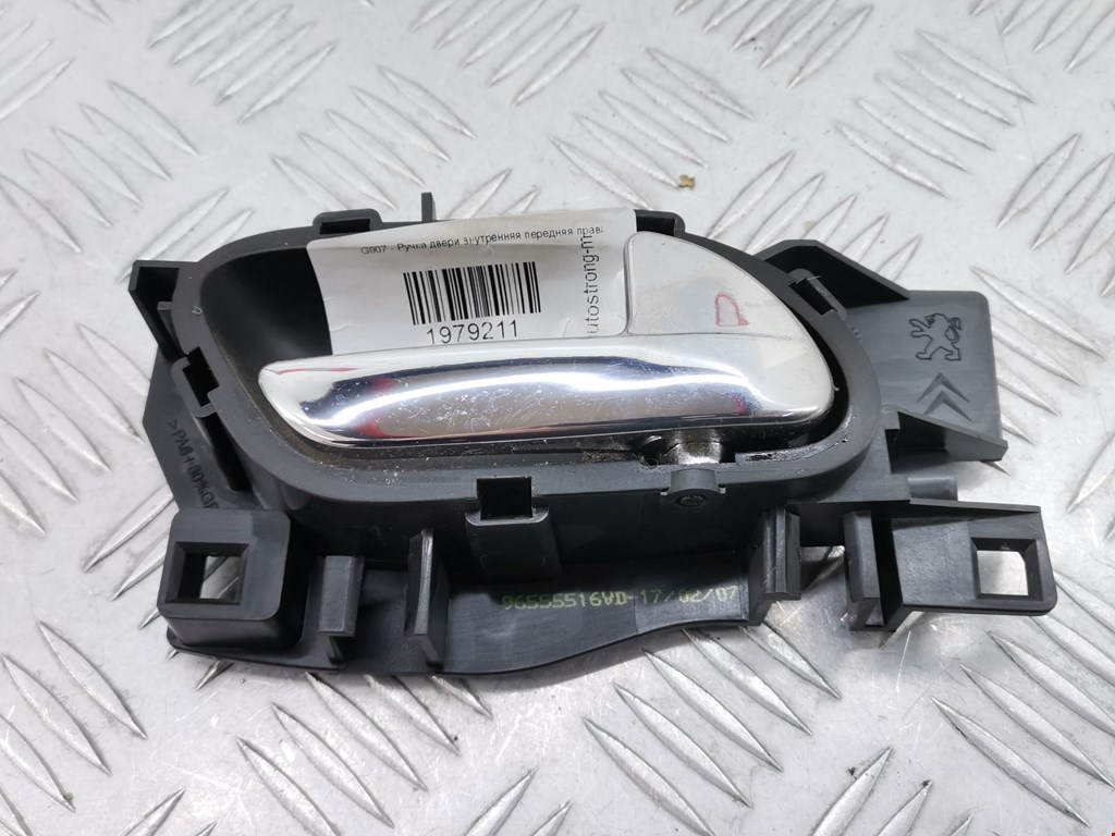 Ручка дверная передняя внутренняя правая PEUGEOT 207 2006-2015