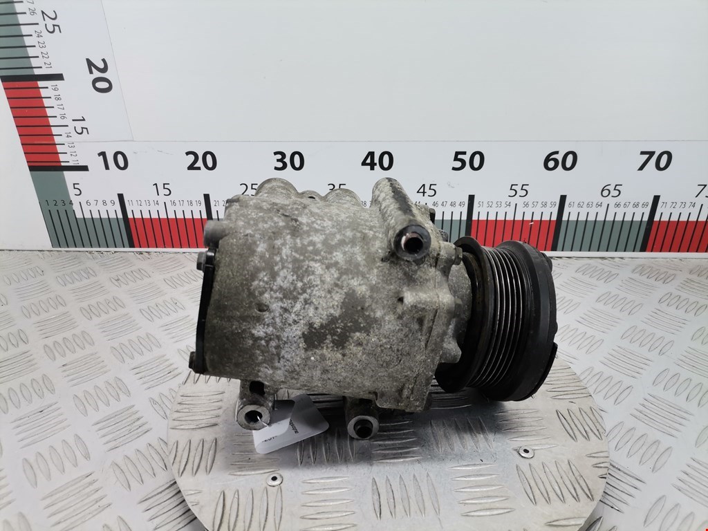 Компрессор кондиционера (системы кондиционирования) FORD Fiesta 2001-2008