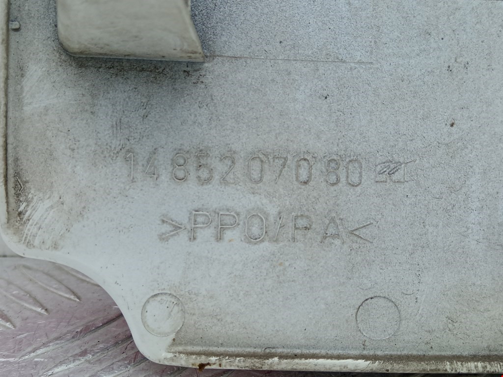 Лючок бензобака PEUGEOT 807 2002-2014