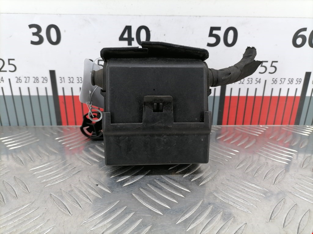 Блок реле OPEL Astra J 2009-2017