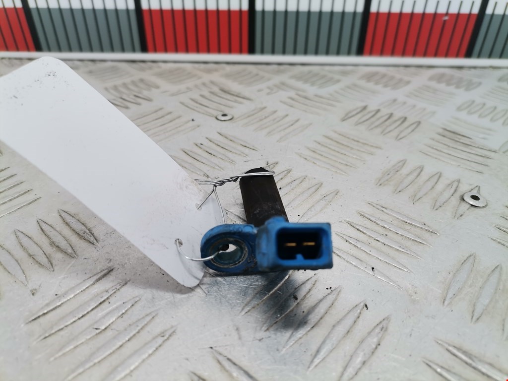 Датчик положения коленвала FORD Fiesta 2001-2008