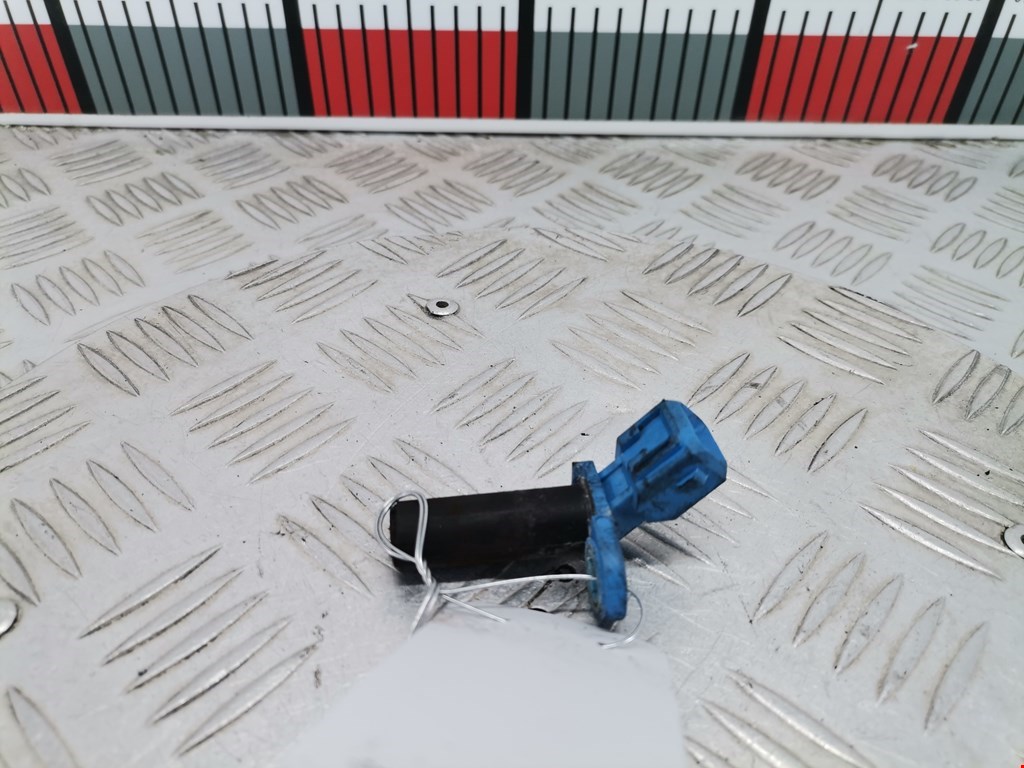 Датчик положения коленвала FORD Fiesta 2001-2008