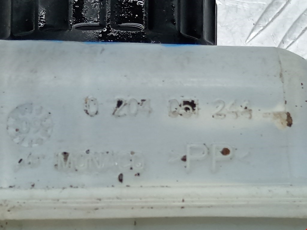 Бачок главного тормозного цилиндра OPEL Corsa D 2006-2014