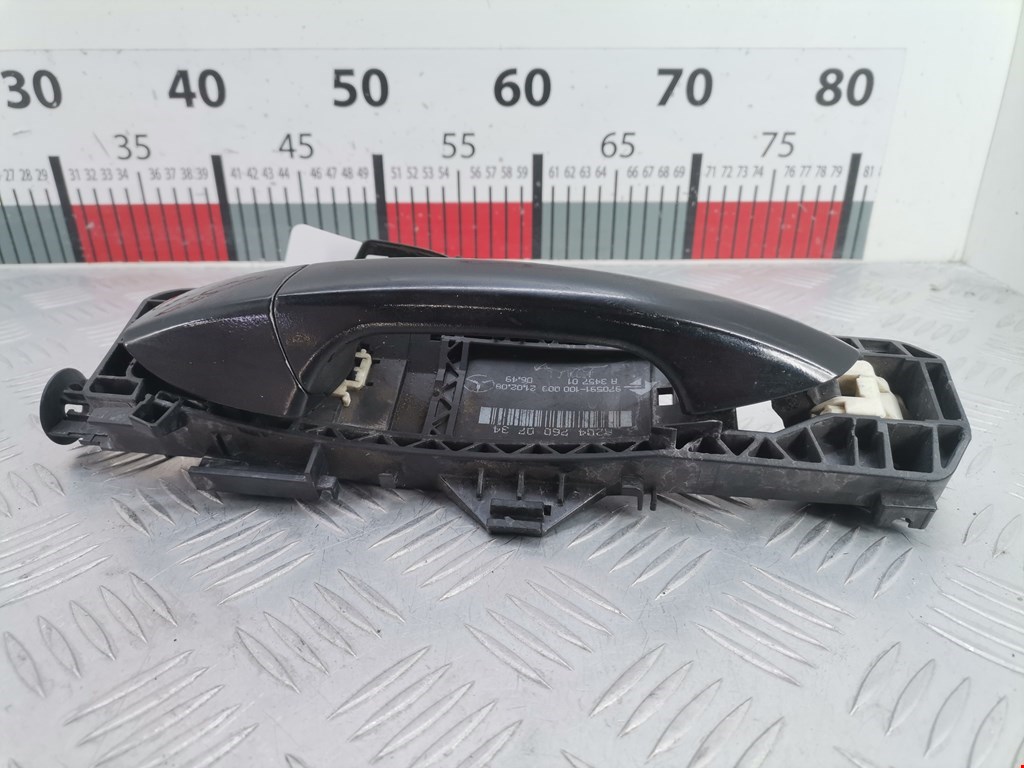 Ручка двери передней наружная левая MERCEDES-BENZ C-Class C-klasse W204 2007-2015