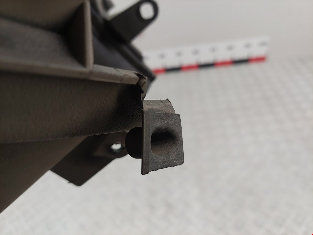 Консоль FIAT Croma 2005-2010