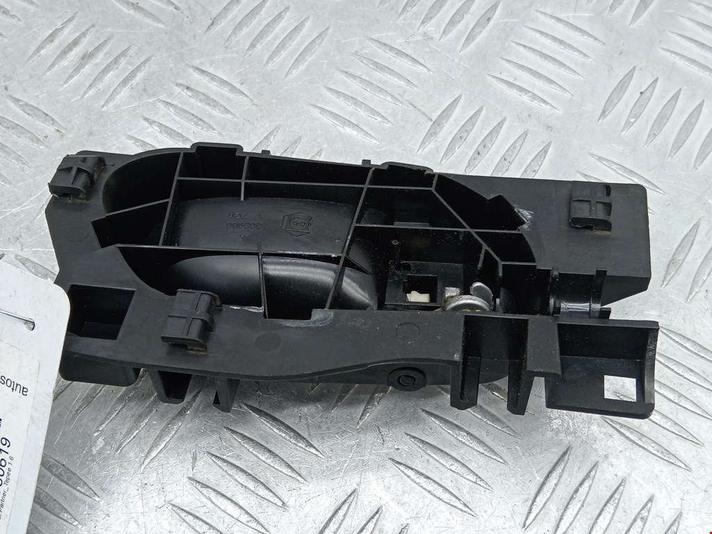 Ручка дверная передняя внутренняя левая PEUGEOT Partner 2008-2018