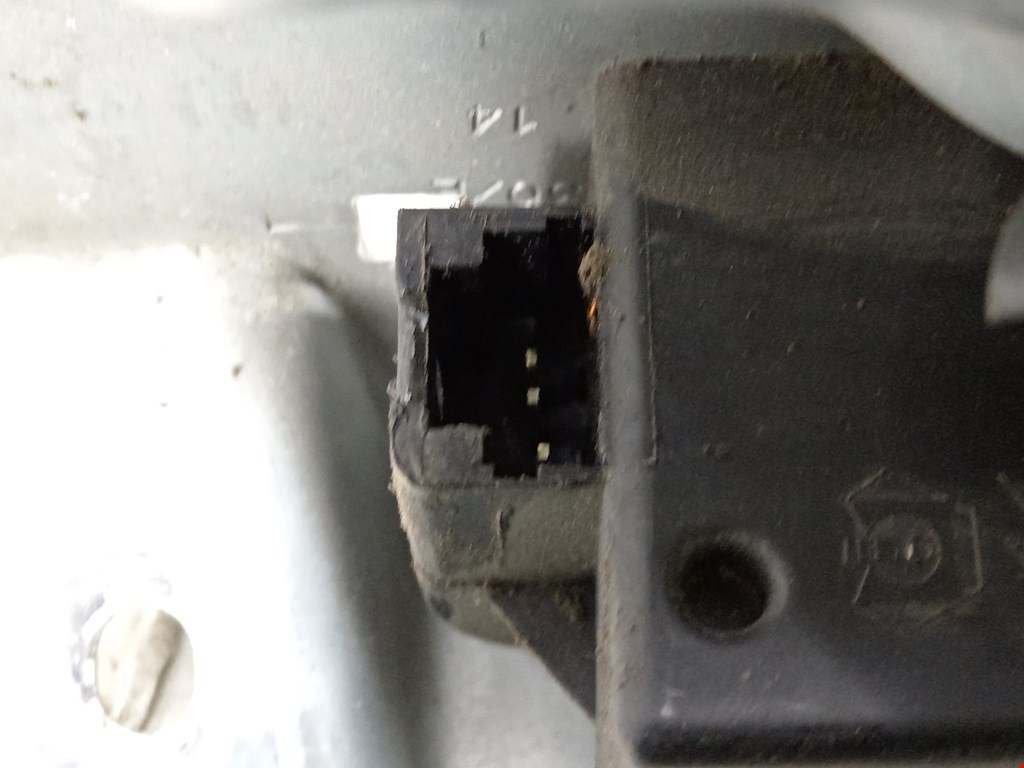 Замок багажника (крышки двери) PEUGEOT 807 2002-2014