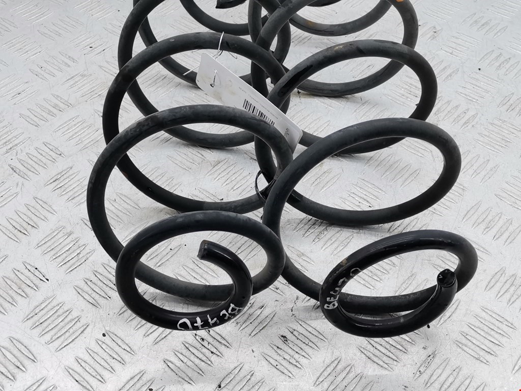 Пружина задняя левая/правая PEUGEOT 207 2006-2015