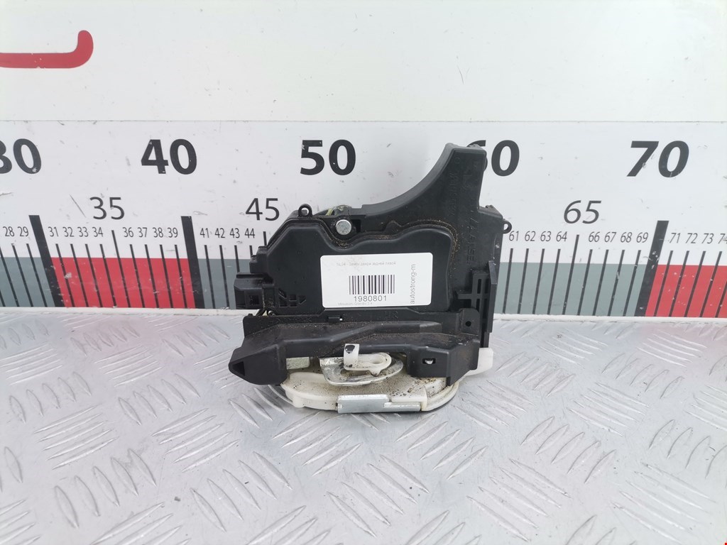 Замок двери задней левой MITSUBISHI Grandis 2003-2011