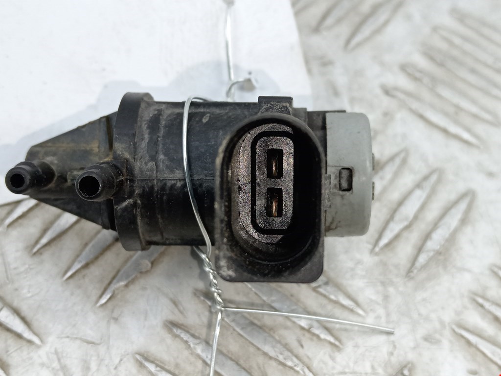 Клапан электромагнитный VOLKSWAGEN Transporter T5 2003-2015