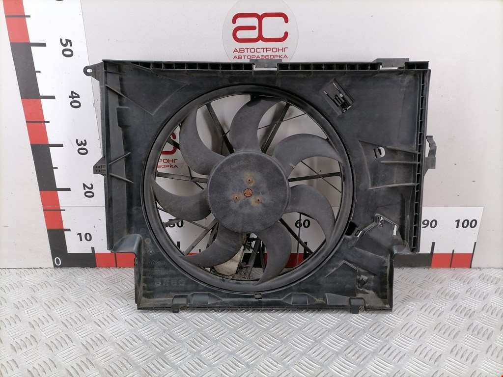 Вентилятор радиатора основного BMW 1er E81\E87 2004-2011