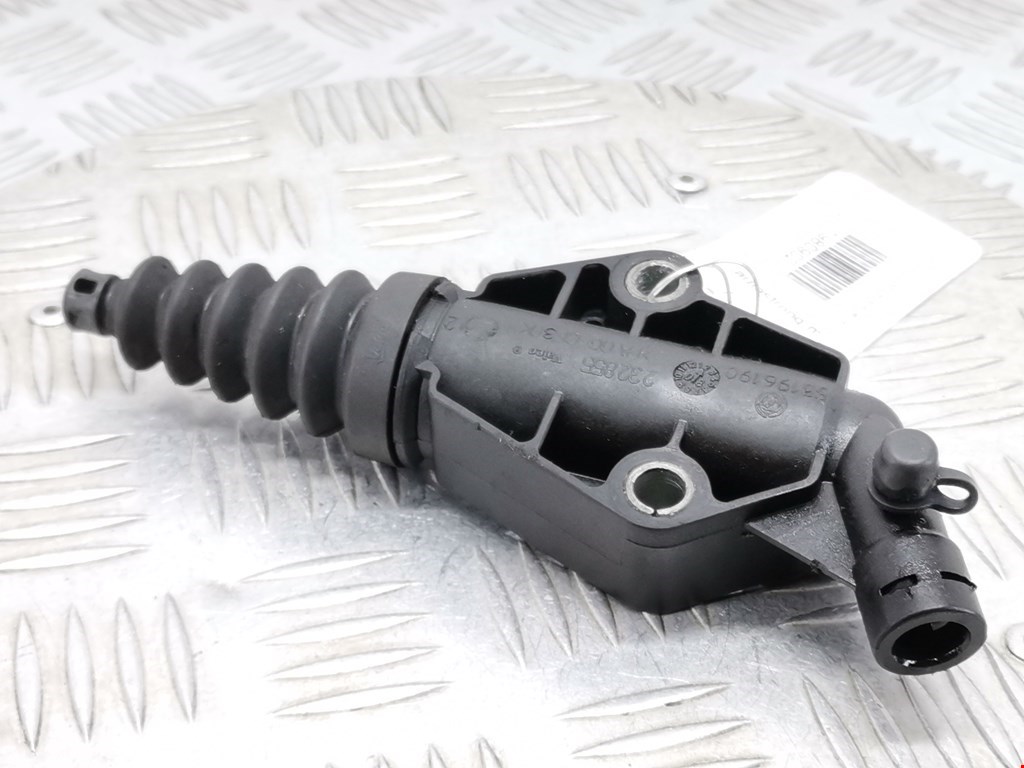 Цилиндр сцепления рабочий FIAT Bravo 2007-2014