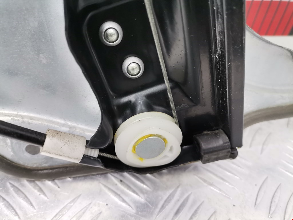 Стеклоподъемник передний правый MERCEDES-BENZ R-Class W251 2005-2017