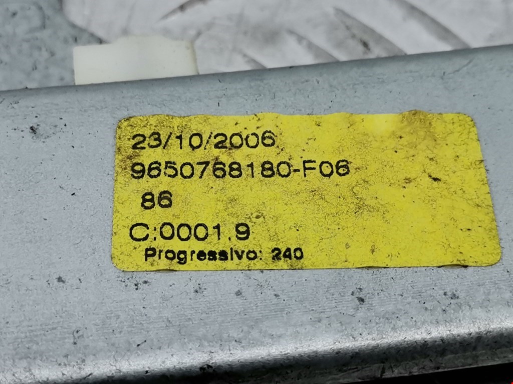 Стеклоподъемник задний левый PEUGEOT 207 2006-2015