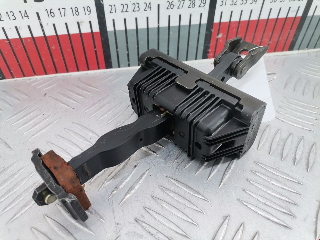 Ограничитель открывания двери LAND ROVER Range Rover 2002-2012