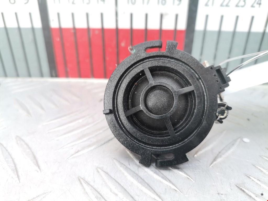 Динамик AUDI Q7 I 2006-2015