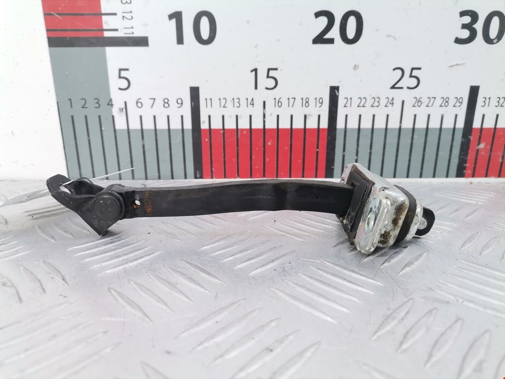 Ограничитель открывания двери CHEVROLET Captiva 2006-2010