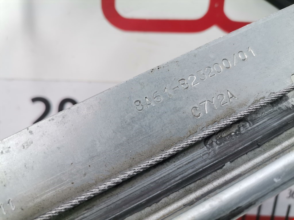 Стеклоподъемник передний левый FORD Fiesta 2008-2012