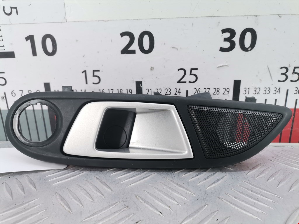 Ручка дверная передняя внутренняя левая FORD Fiesta 2008-2012